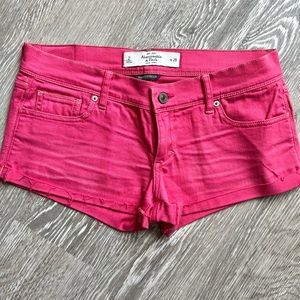 Abercrombie & Fitch - Size 2